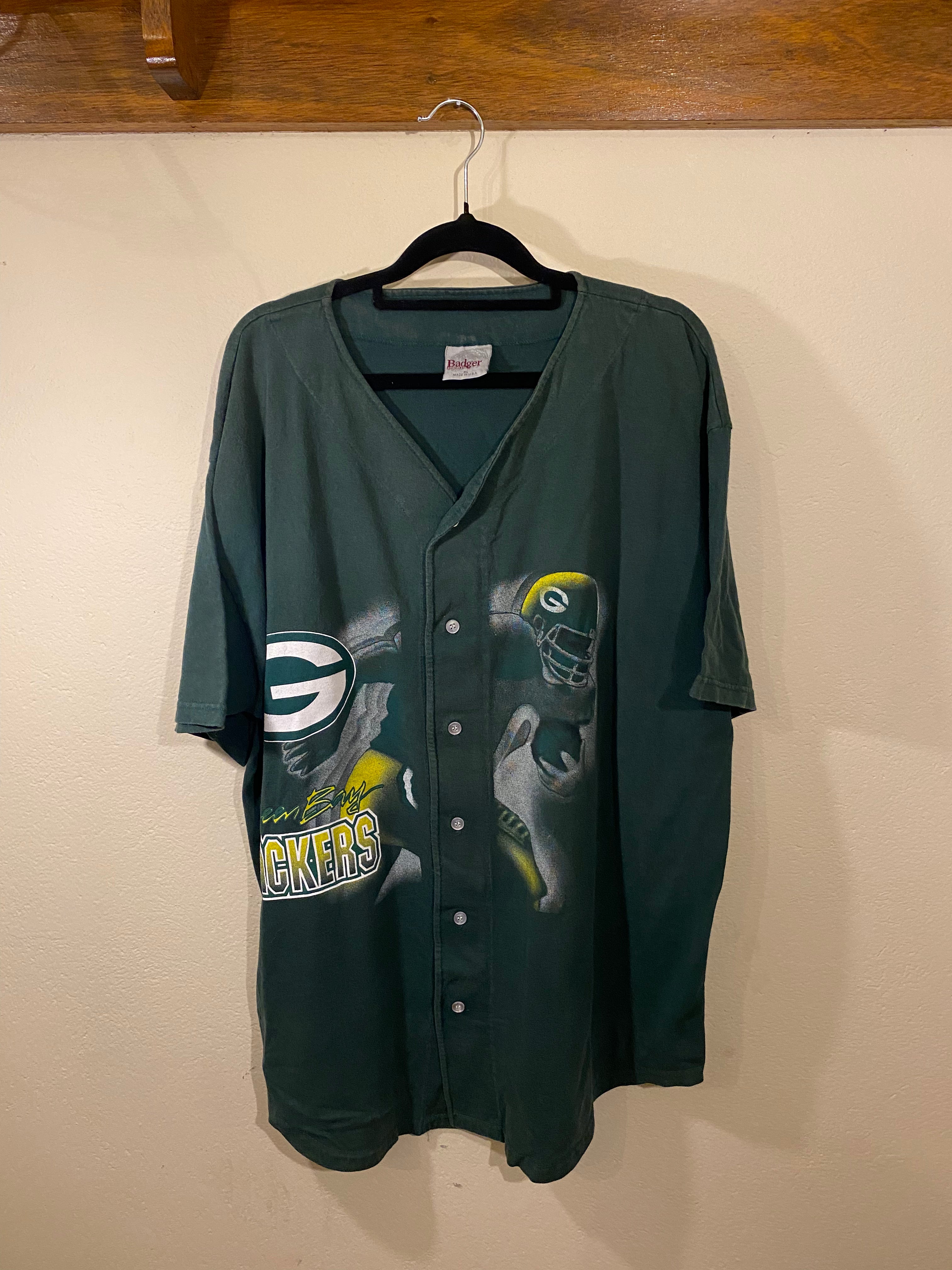 Green Bay Packers Button Up Shirt NFL (Vintage) Men's XL Super Rich Vintage Green Bay Packers Button Up Shirt NFL (Vintage) Men's XL Super Rich Vintage