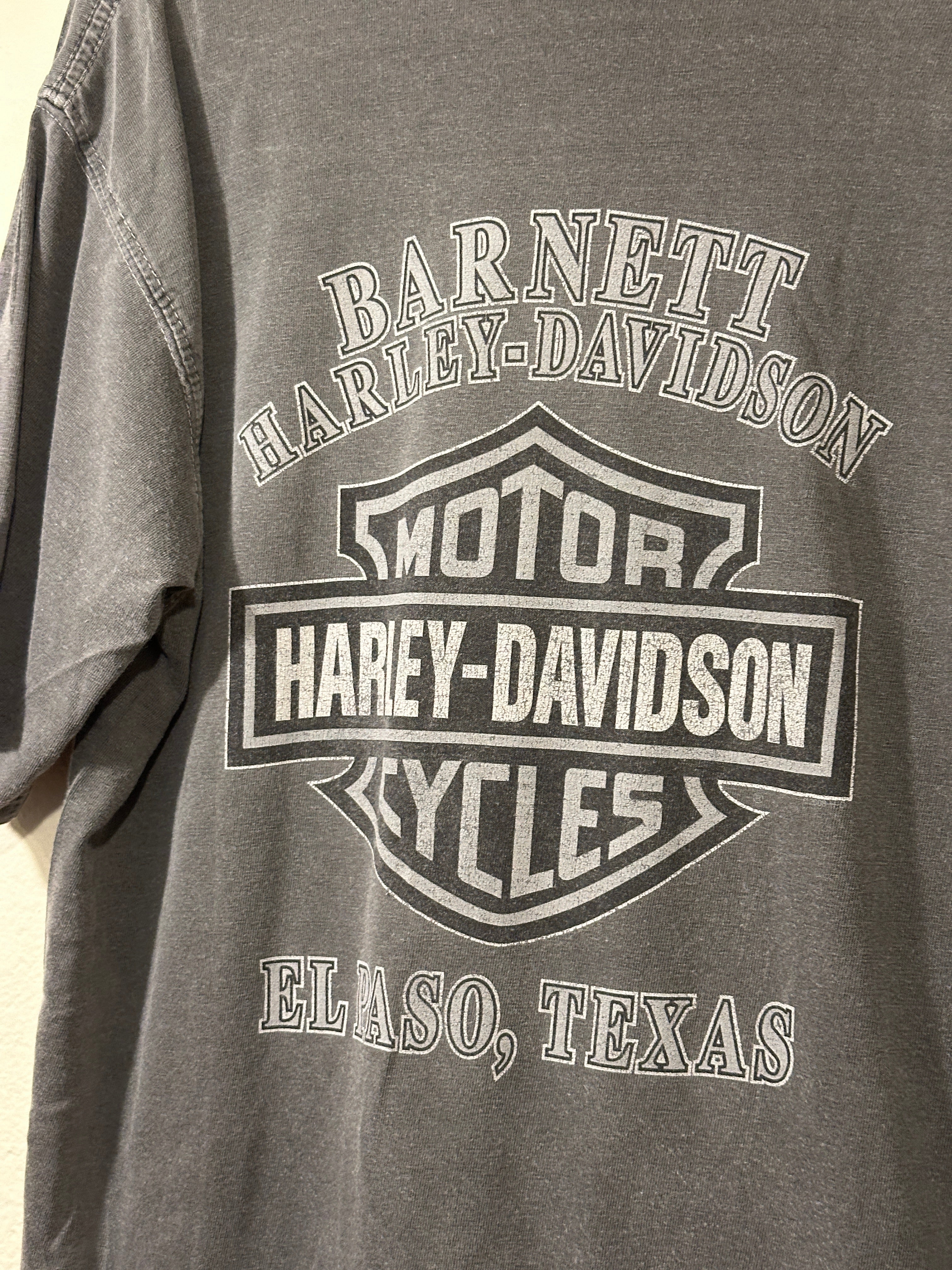 Harley-Davidson Motorbikes Tee Barnett El Paso Texas (Unconfirmed) Men's S
